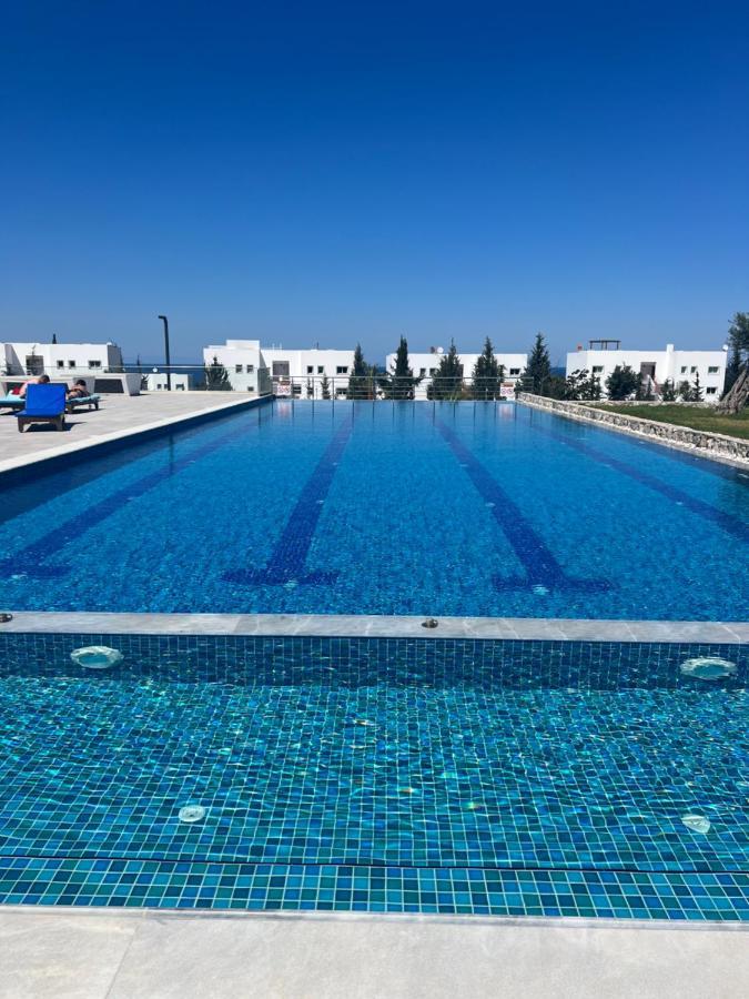 Hermes Penthouse Akanthou Exterior photo